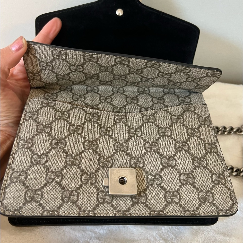 Authentic Gucci Dionysus Mini Bag - Picture 14 of 16